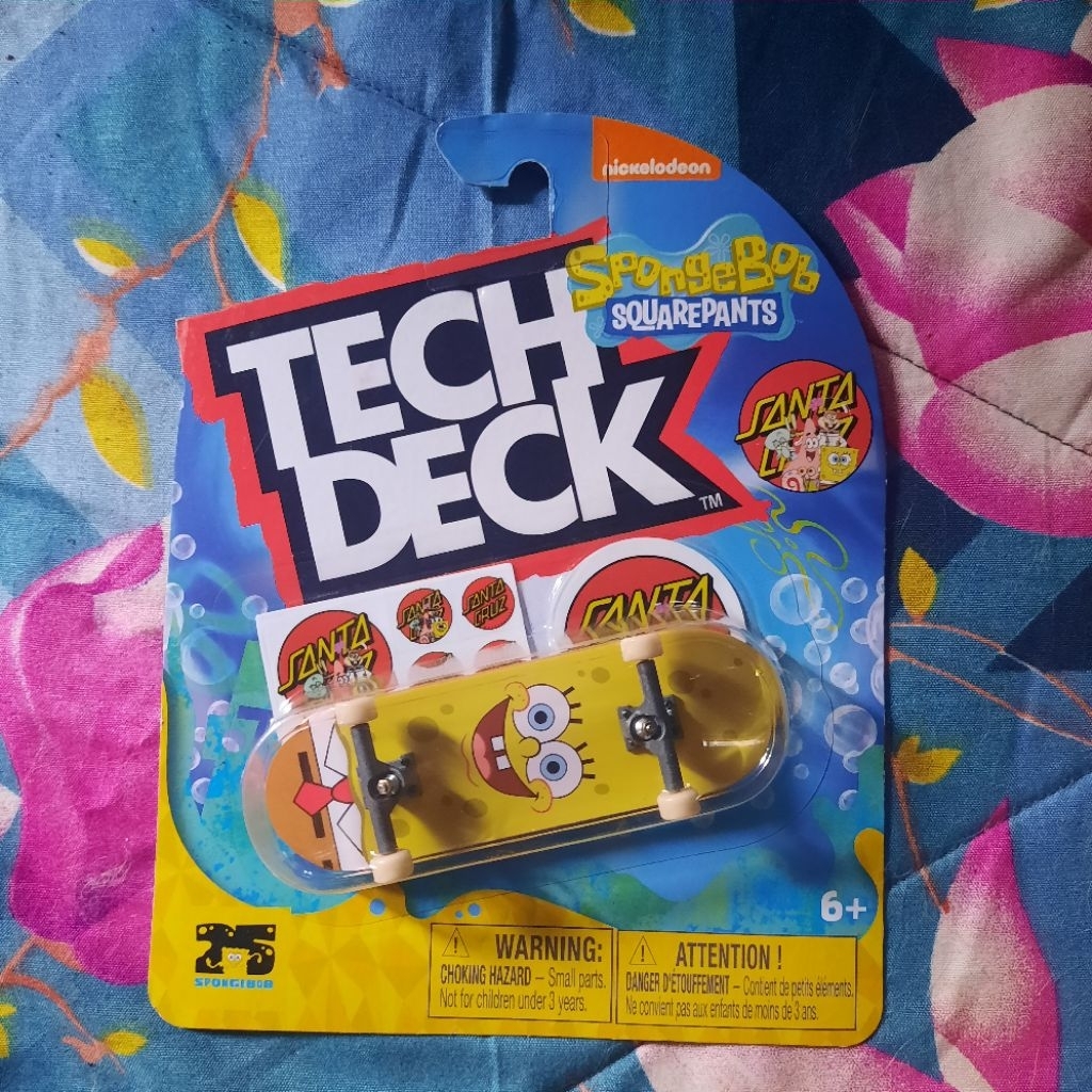 TECH DECK SPONGEBOB SQUAREPANTS SANTA CRUZ FINGERBOARD