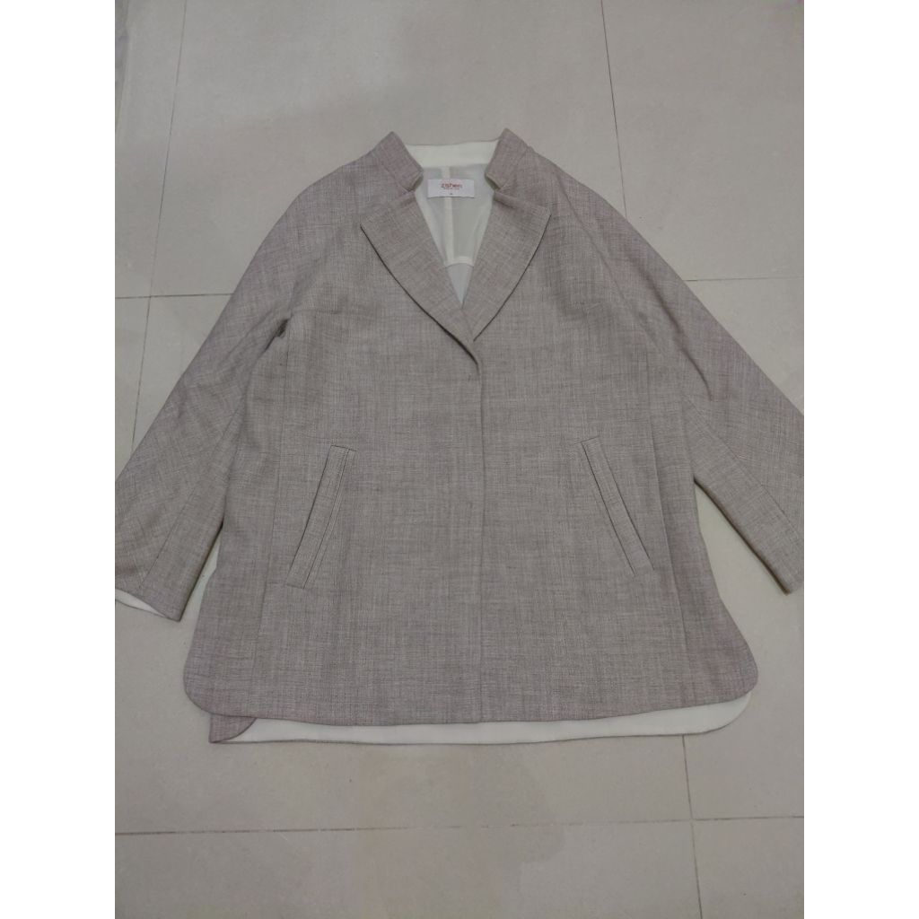 Preloved Zishen Blazer Beige