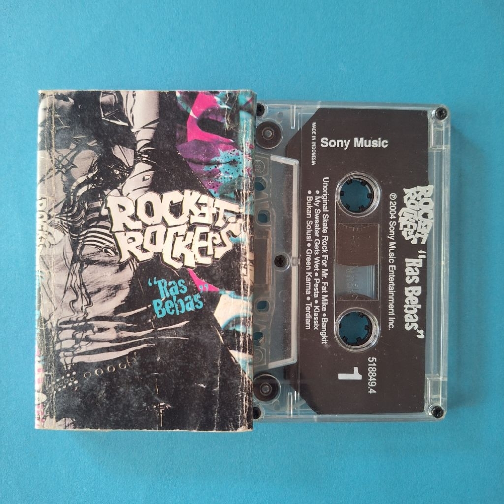 kaset rocket rockers ras bebas