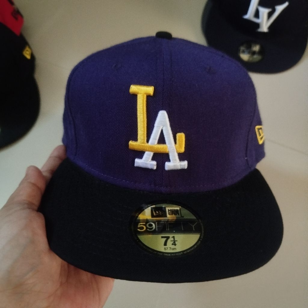 Topi Newera Fitted LA Dodgers Mlb 7 1/4 style La Lakers colourway