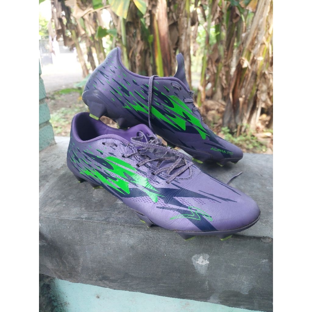 specs alpha