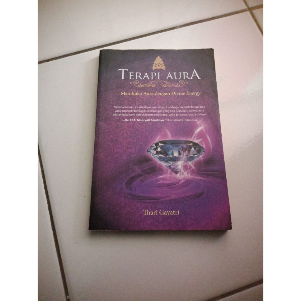 Terapi Aura Membuka Aura dengan Divine Energy
