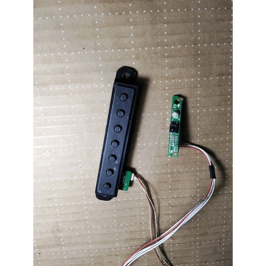 SENSOR TOMBOL TV PANASONIC TH-40C303G TH40C303G 40C303