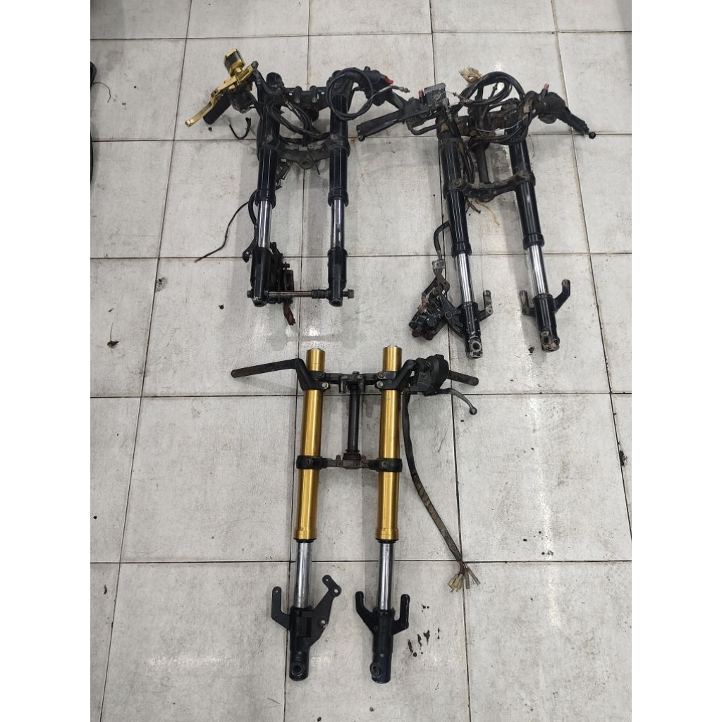 SHOCK UPSIDE DOWN USD R15 V3 VVA MT 15 ORIGINAL