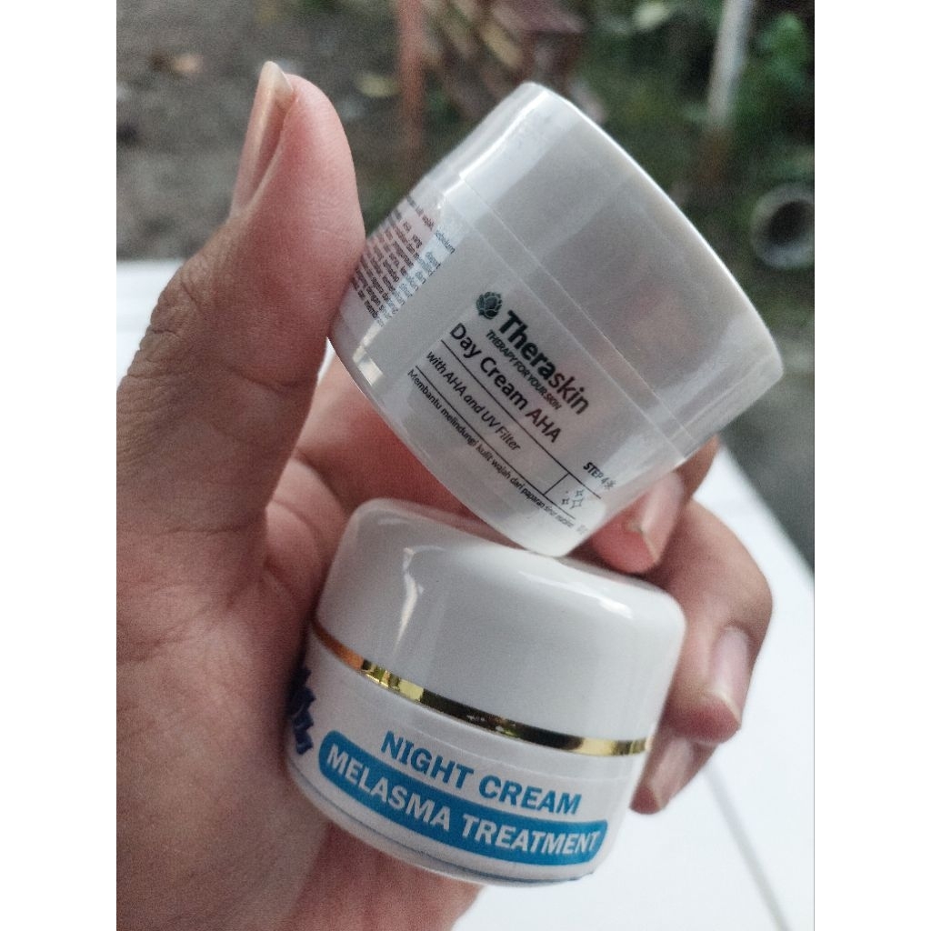 Cream Siang Malam theraskin flek tebal usia 40 tahun keatas
