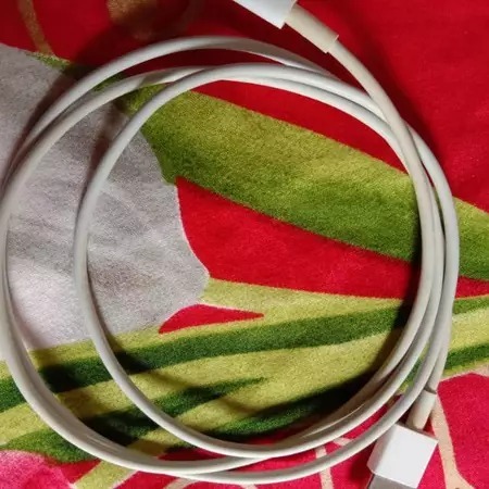 Kabel Ori Iphone 7+, X, XR Putih L USB