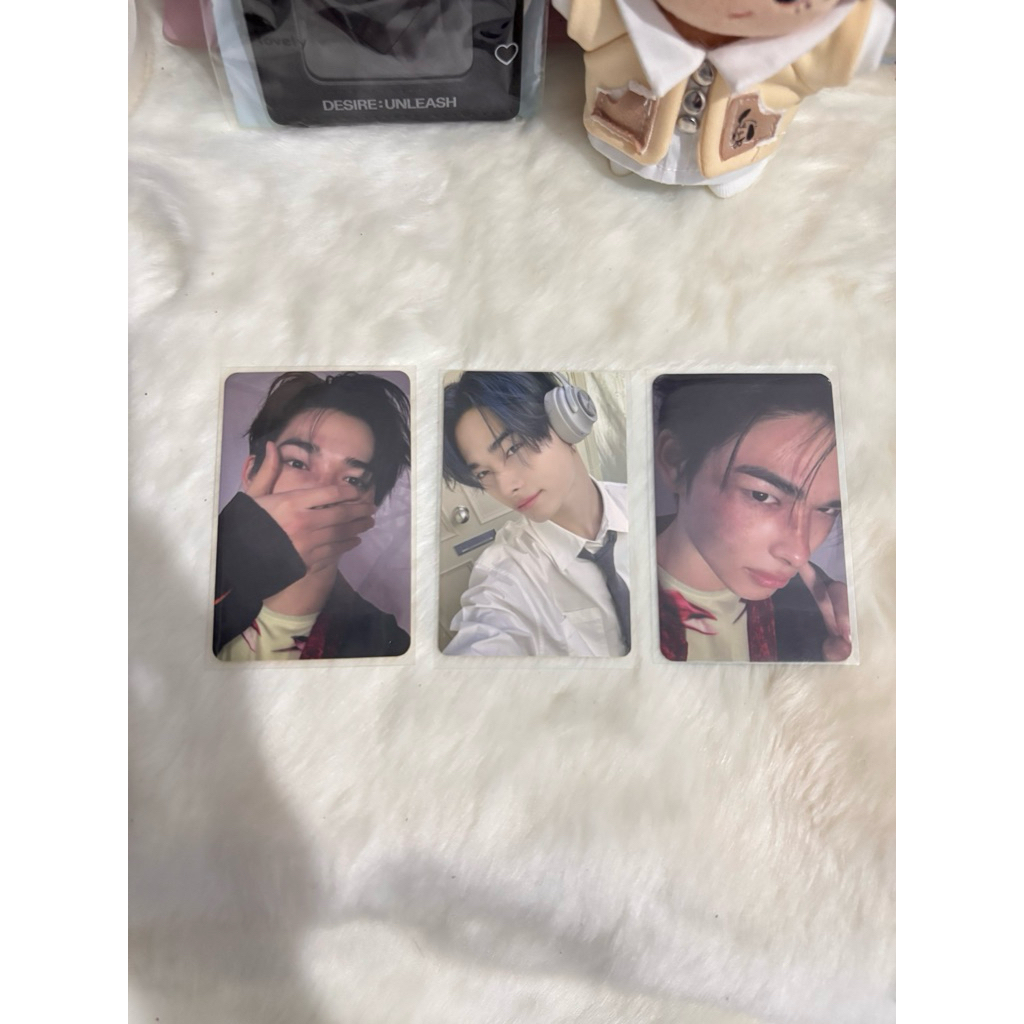 NI-KI official photocard