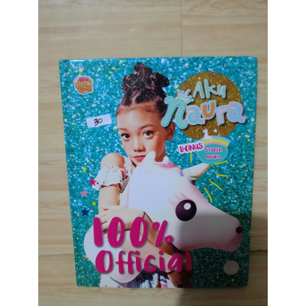 Buku bekas Aku Naura 100% Official