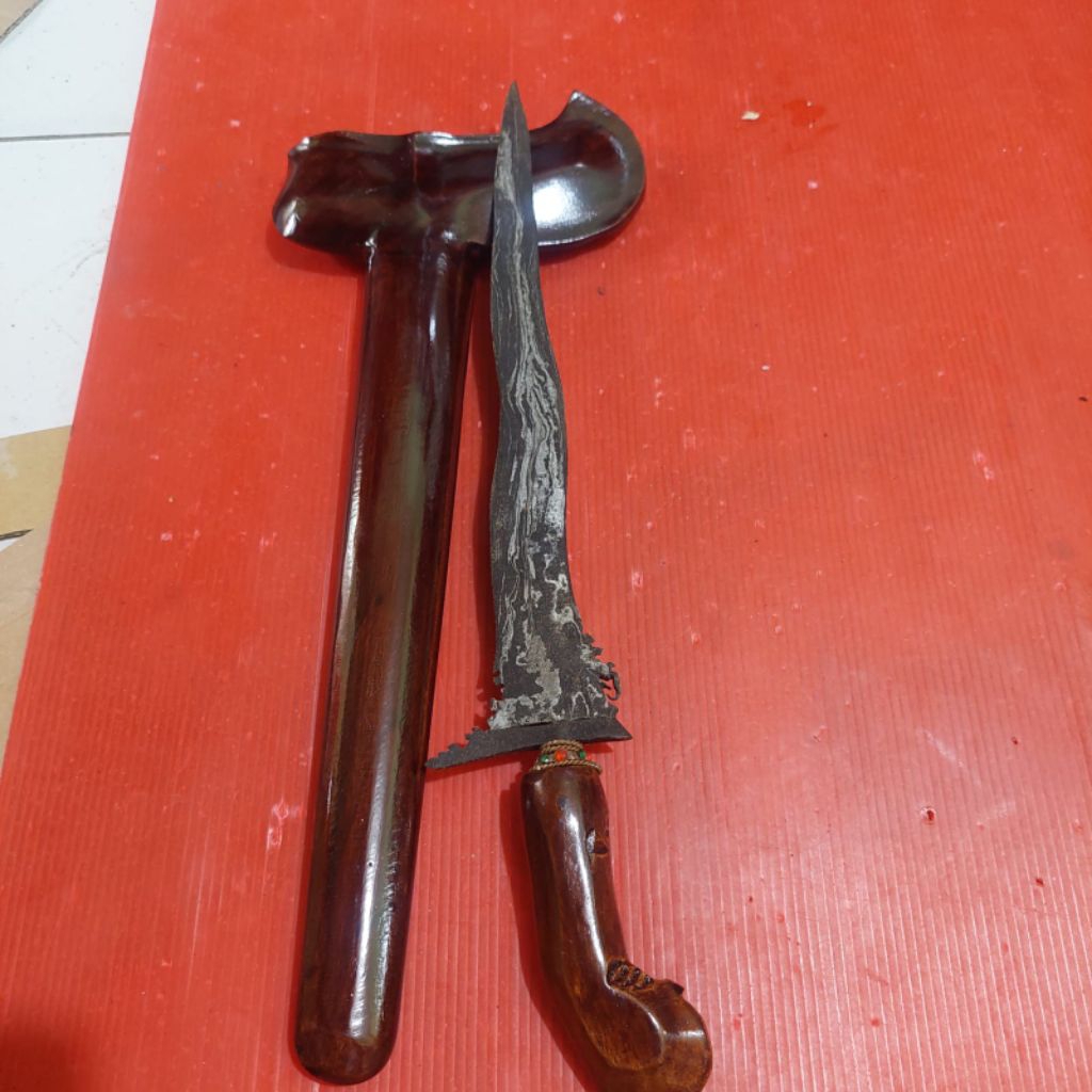 keris patrem