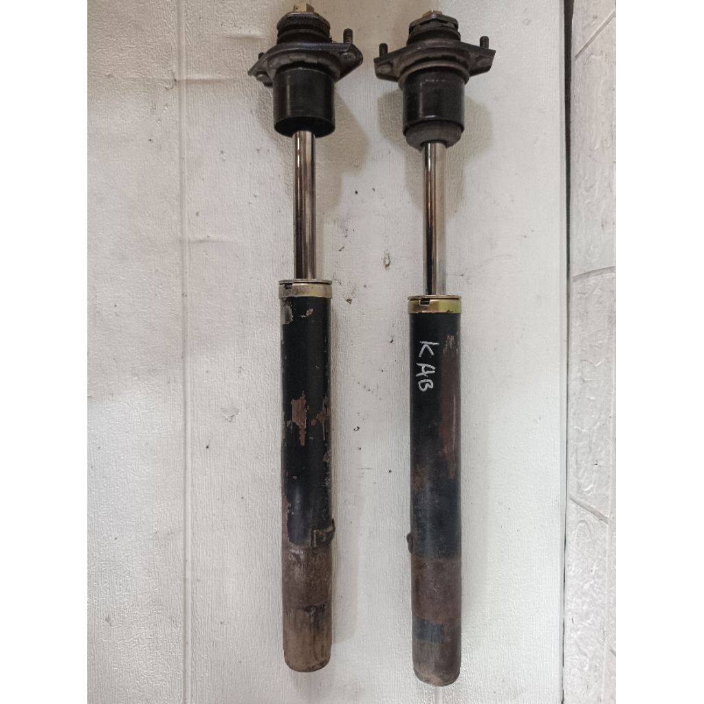 Shock Belakang (HARGA SATUAN) Suzuki Esteem 1.3