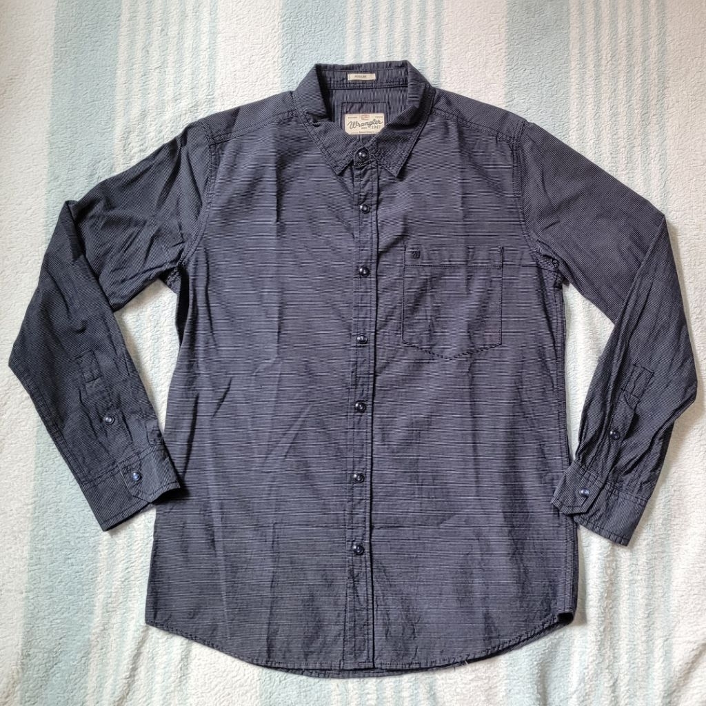 Preloved Kemeja Pria Wrangler Long Sleeve Stripe Snap Shirt - Navy Grey