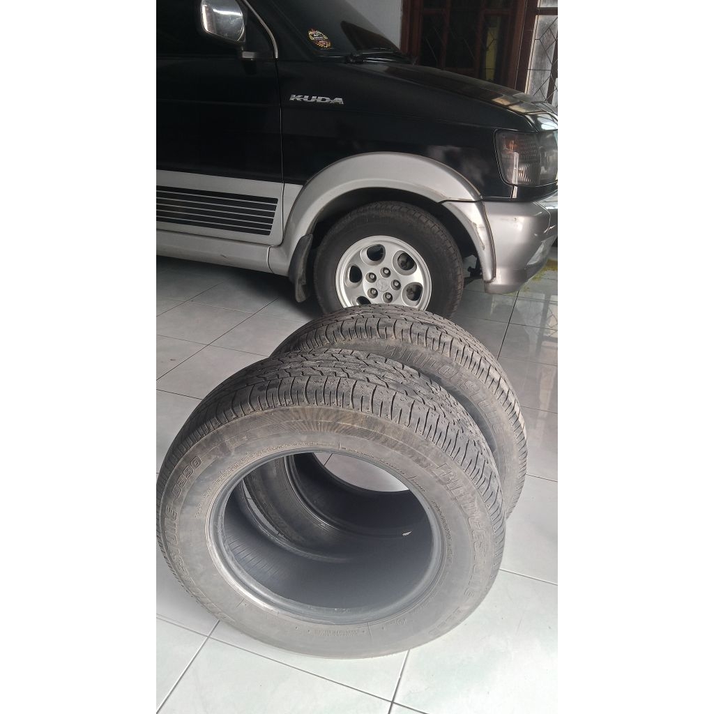 ban bekas bridgestone b390 205 65 R15