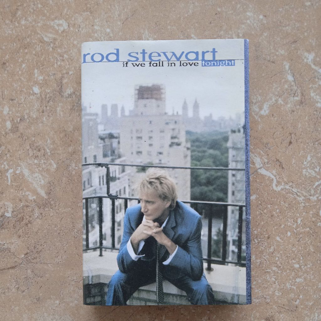 Kaset Pita Rod Stewart "If We Fall In Love Tonight" The Best Of