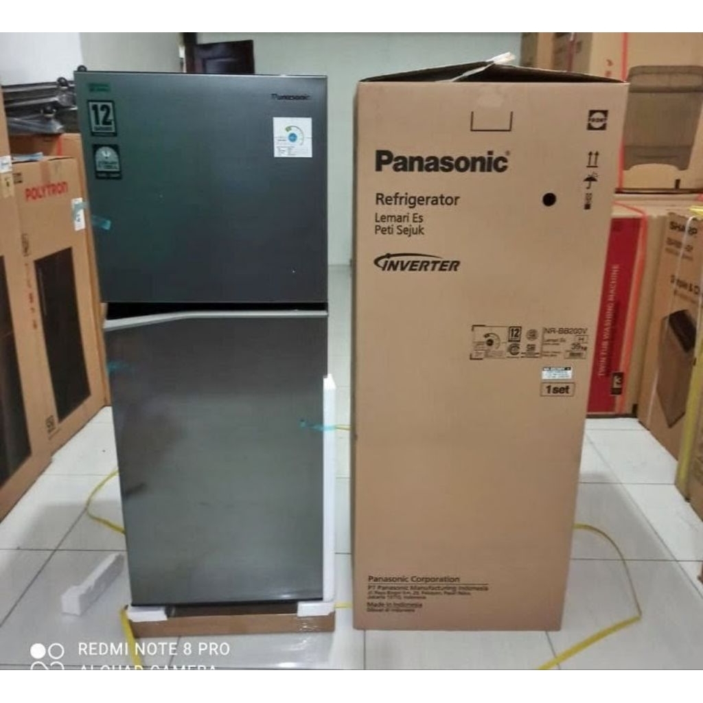 PANASONIC NRRBB200VH Kulkas 2 Pintu Inventer Display