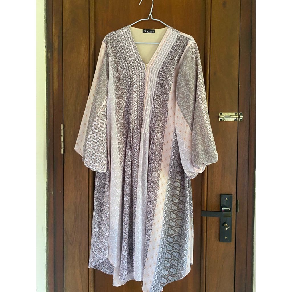 PRELOVED ZIRA TUNIK BY FATUN HIJAB