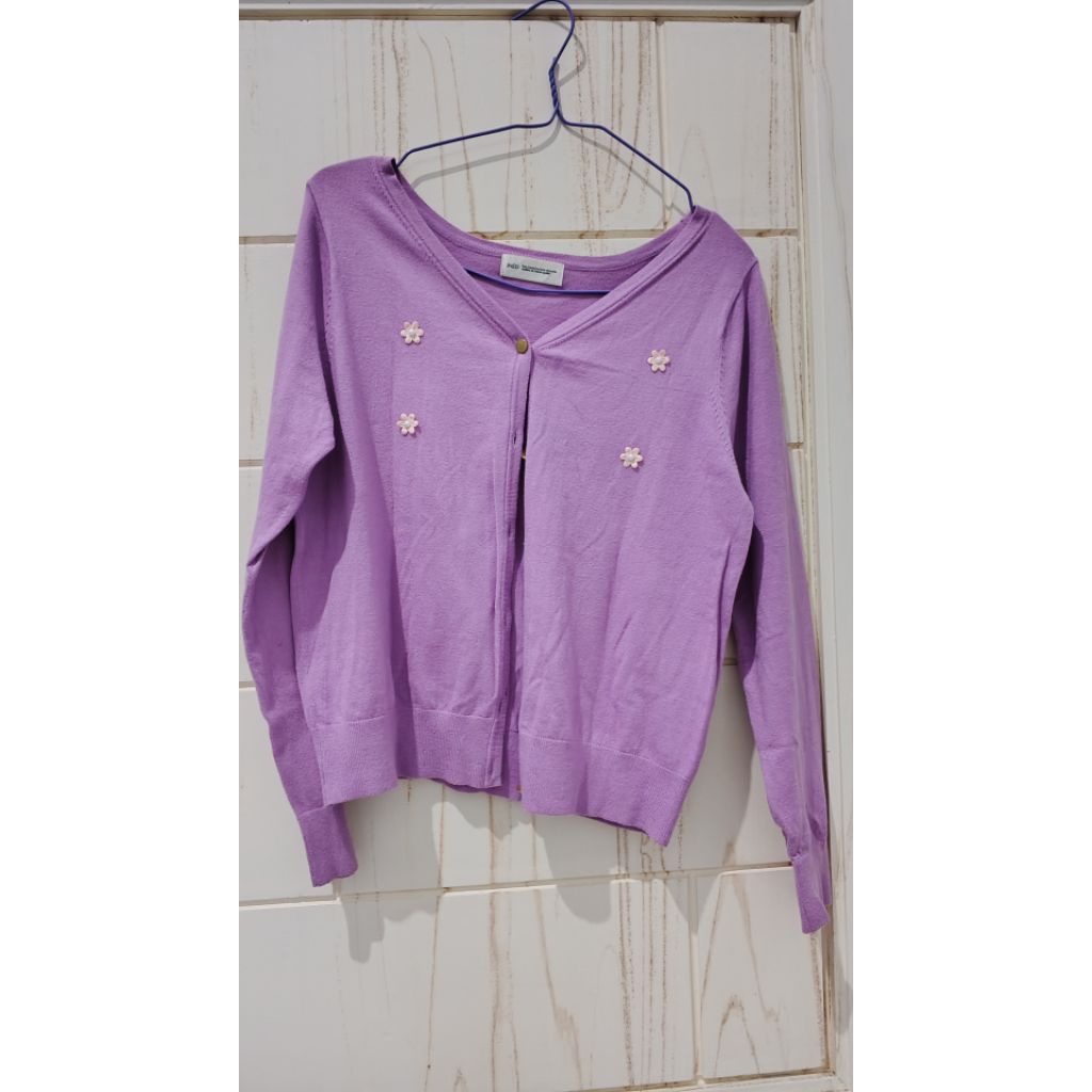 cardigan ungu