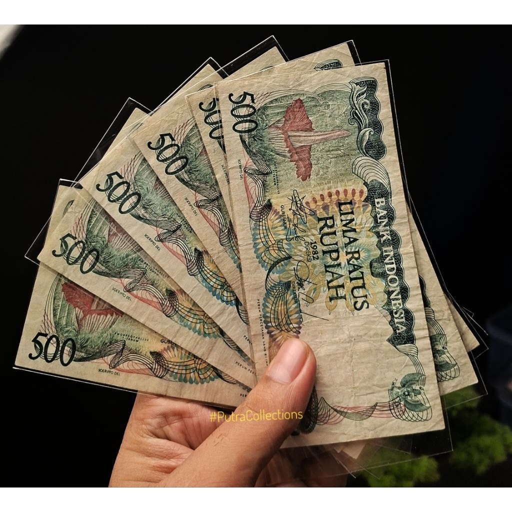 uang 500 rupiah bergambar bunga bangkai 1982