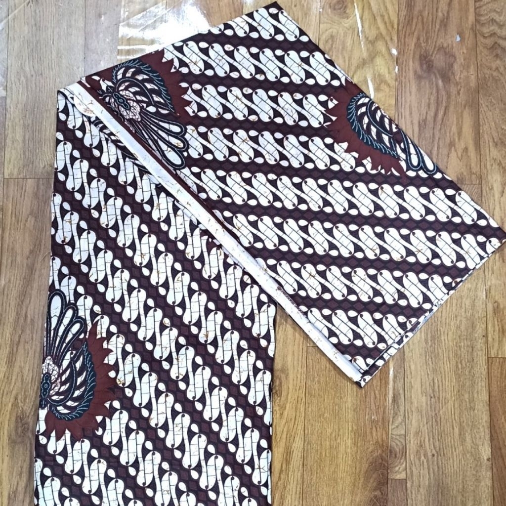 Kain Batik Jarik Panjang Motif Garuda Lereng Bahan Katun Halus Premium Jogja Solo Jakarta