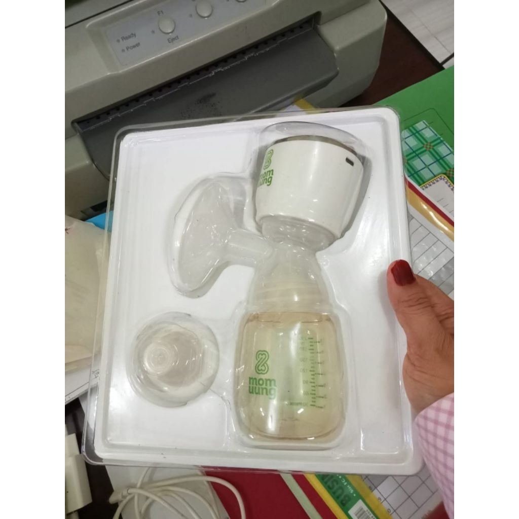 second Pompa Asi Portable Elektrik Praktis Mom Uung Breastpump