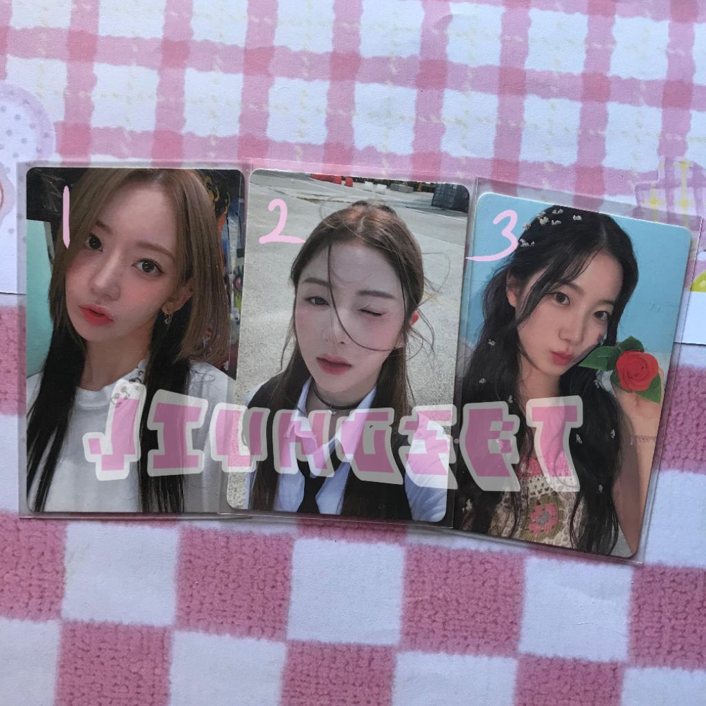 Official Photocard Lesserafim Sakura Yunjin Kazuha