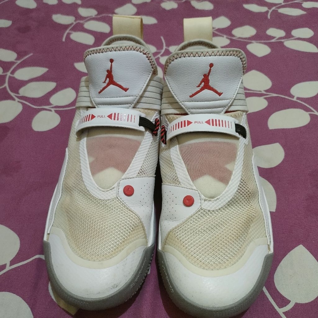 sepatu Nike Air Jordan 33 SE