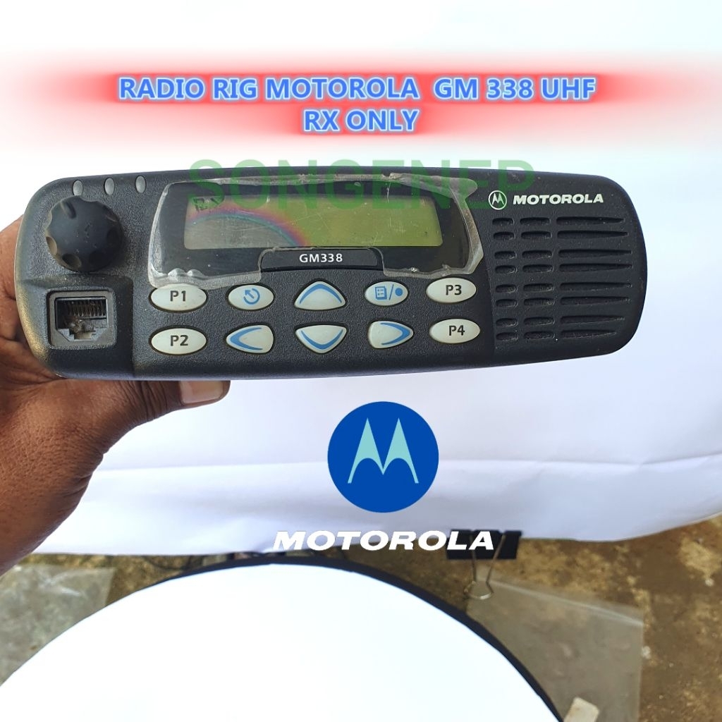 RADIO RIG MOTOROLA GM 338 UHF rx only