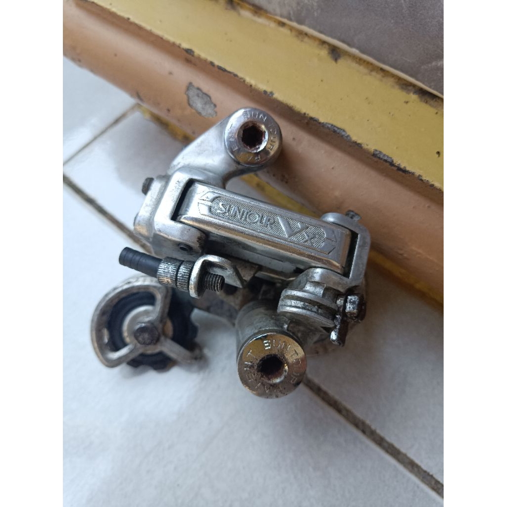 RD Suntour Vx S  6-7 Speed Medium Cage made in Japan