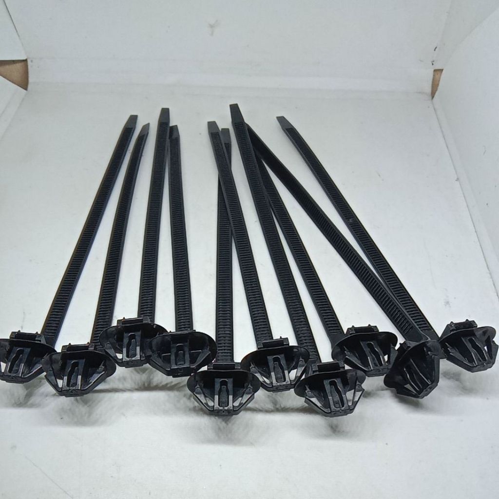 kabel ties pengikat kabel body tali tis motor mobil universal
