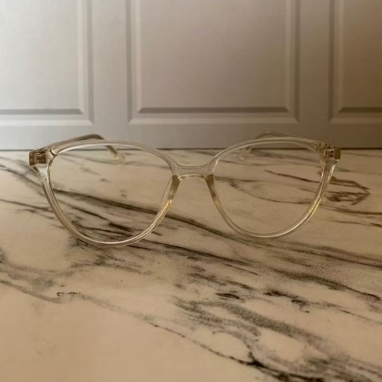 Frame Kacamata Cat Eye Bening
