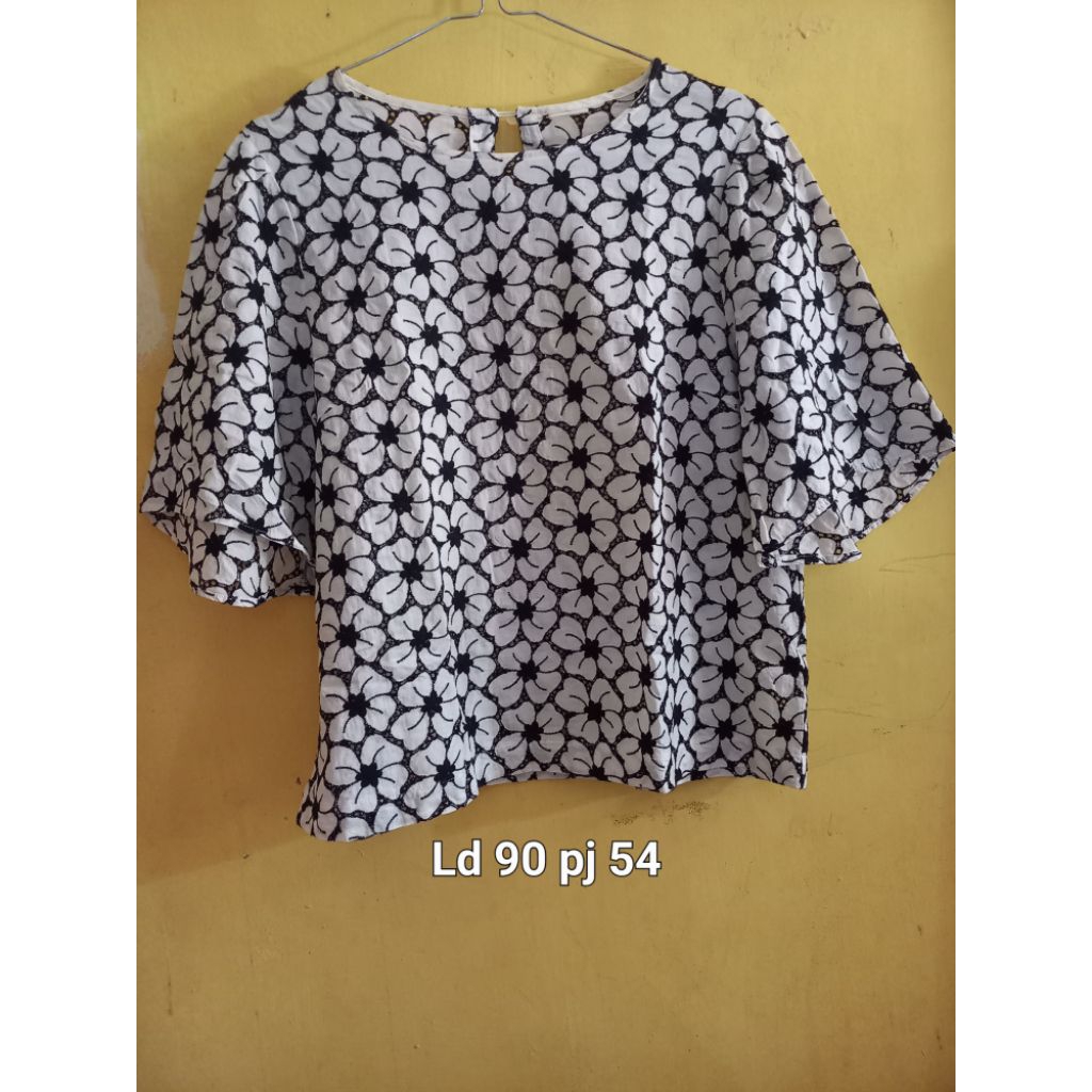 Preloved atasan blouse katbol