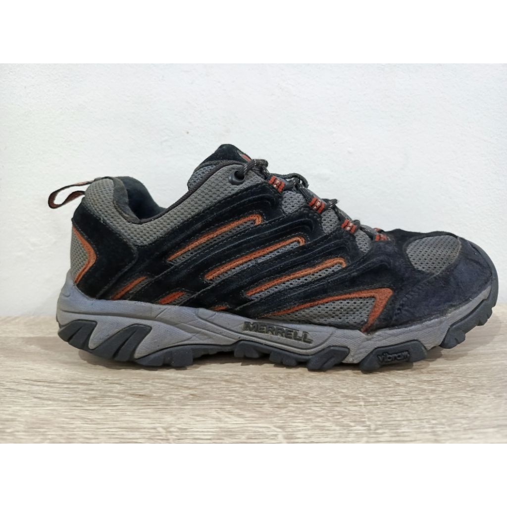Sepatu Second Ori - Merrel Size 44