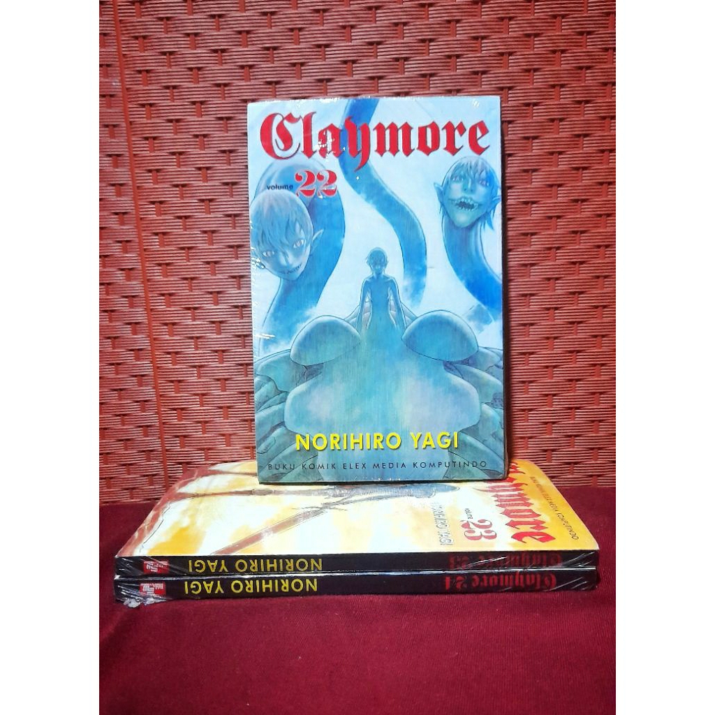 (SEGEL) SET Komik Claymore 22-24 (3 buku)