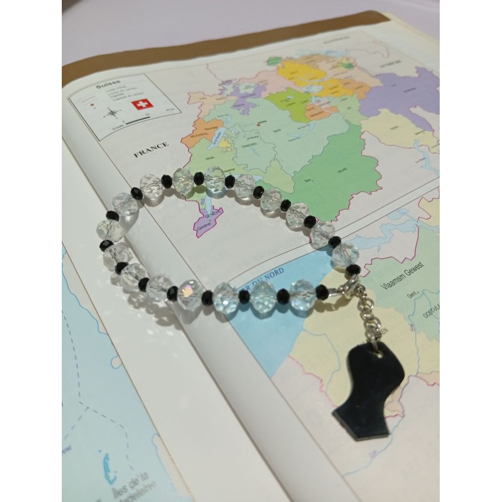 GELANG CRYSTAL WANITA TEROMPAH
