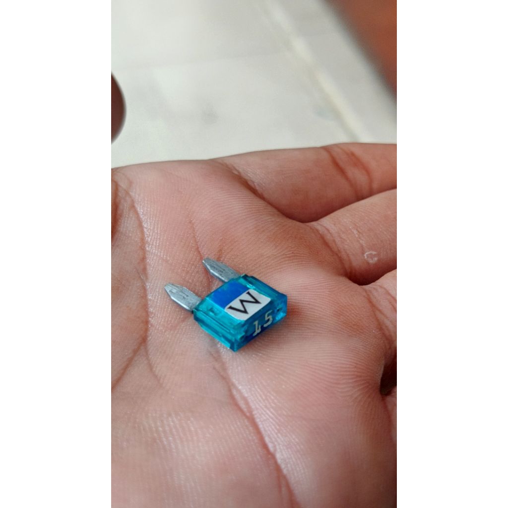 Silver Fuse Sekring Sekering Silver 15A for Headunit Tape mobil