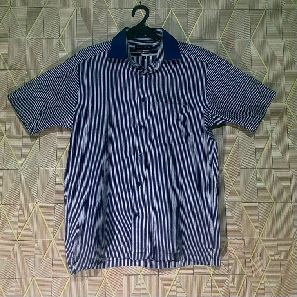 PRELOVED AARON GALE ORI KEMEJA BIRU GARIS2 PUTIH (Size XL) (LD=120cm x Pj=75cm)
