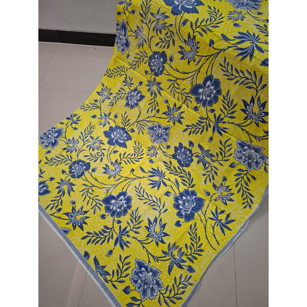 Kain Batik encim Kuning. batik butteryellow. Batik Encim Kuning biru. Skirt Batik. Batik encim .  en