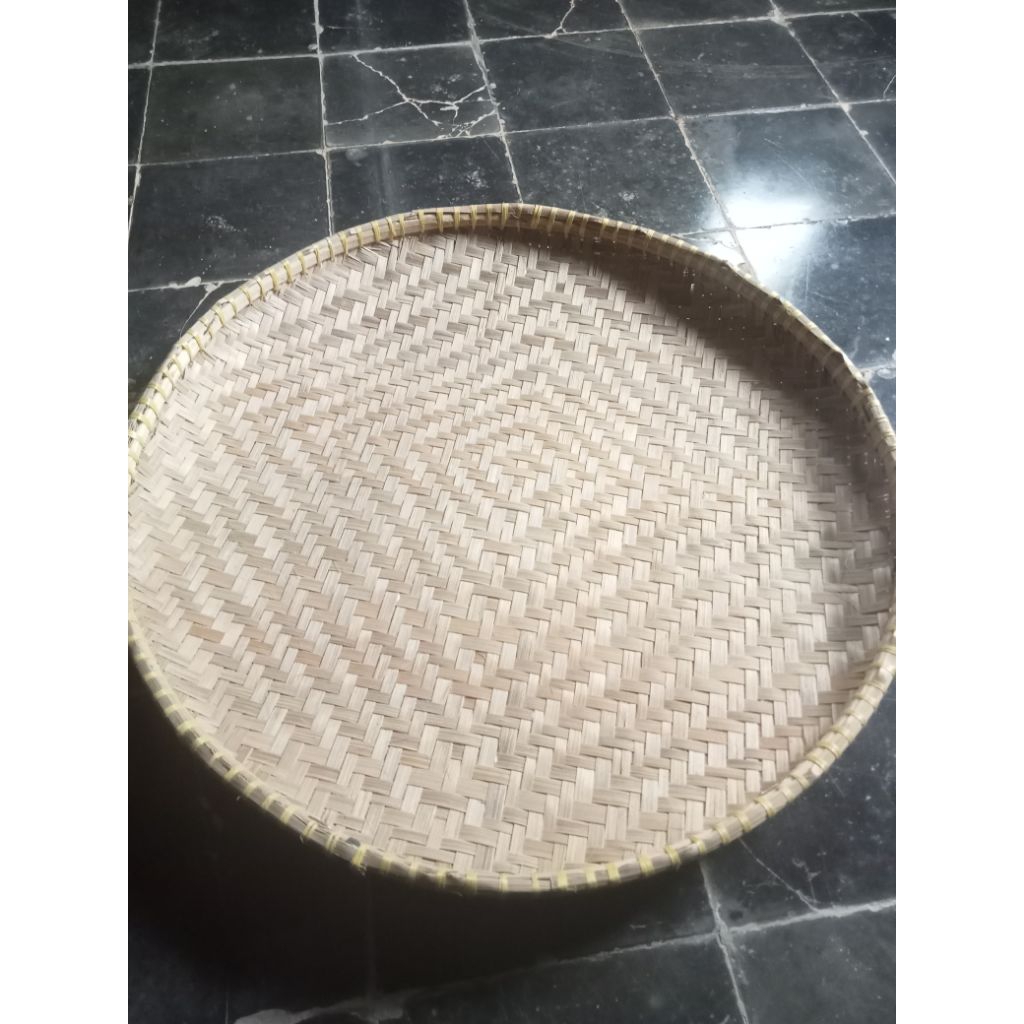 Tampah/Nyiru anyaman bambu ±60cm
