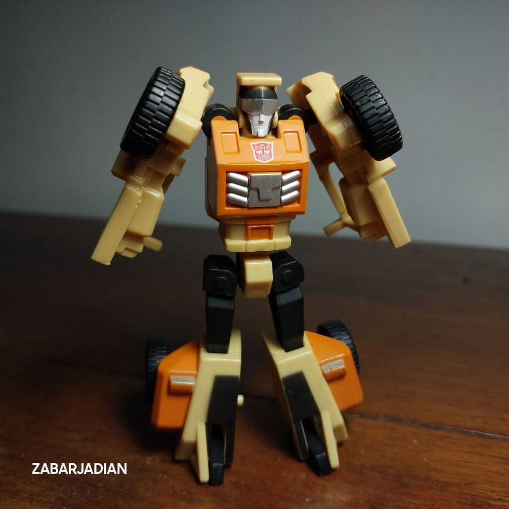 Transformers 2010 HFTD Legends class Sandstorm