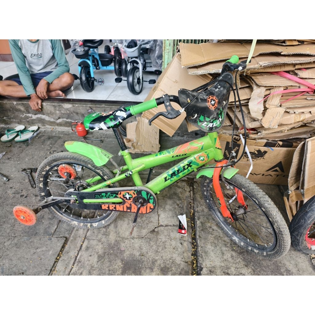 BEKAS SEPEDA BMX 18 LALIX