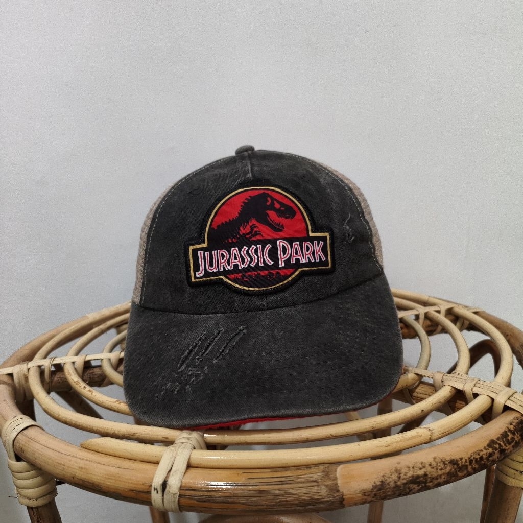 Topi Jurassic Park Official pemakaian ceper