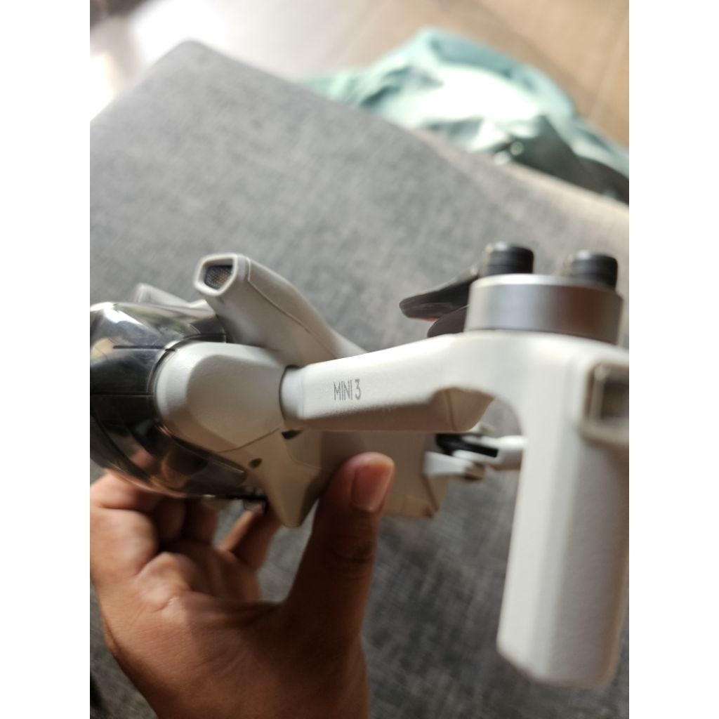 DRONE DJI MINI 3 dan 1 Baterai