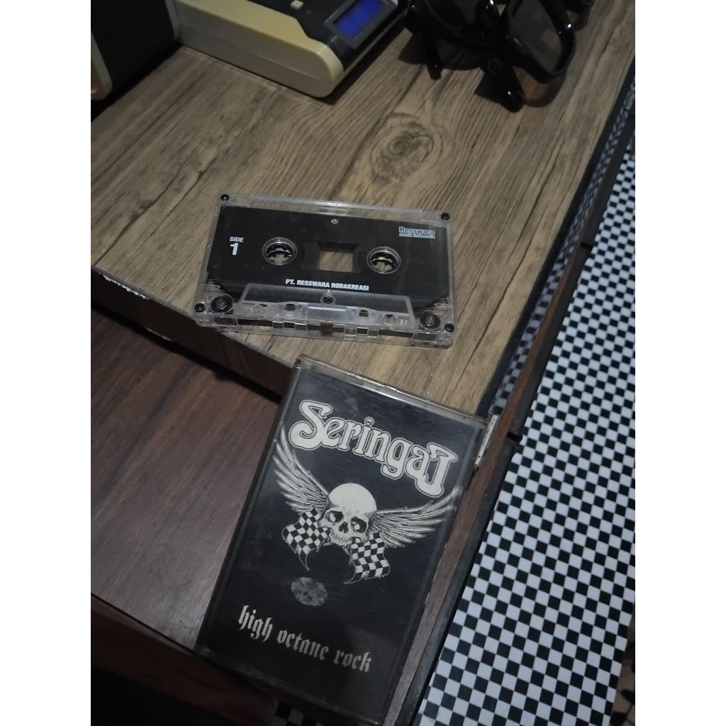 kaset seringai (used)