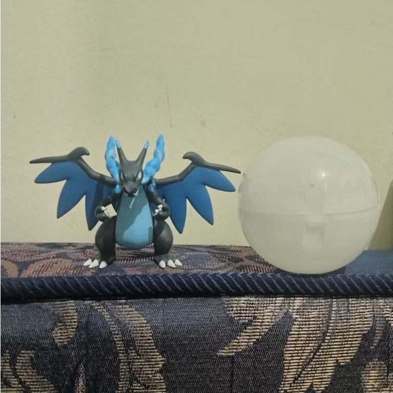gachapon mega charizard x pokemon