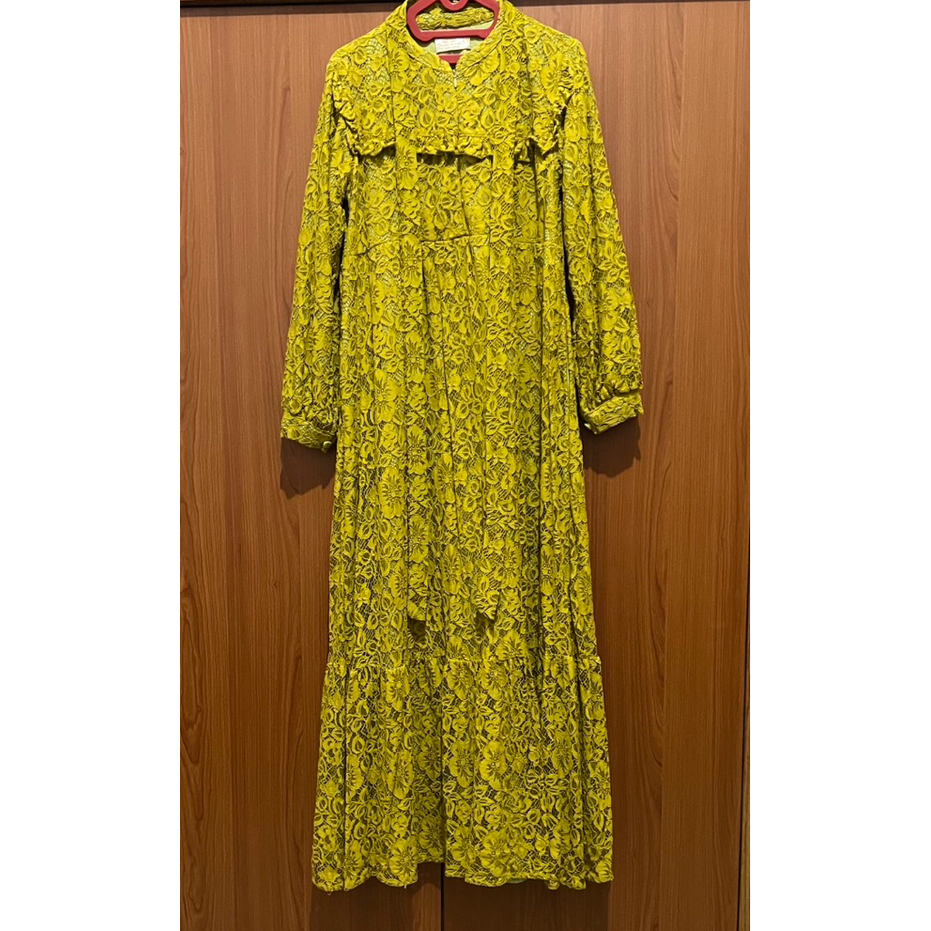 Preloved PL Farah Dress Jasmine by Lidia Hadiwinoto, Size M. Warna Lime