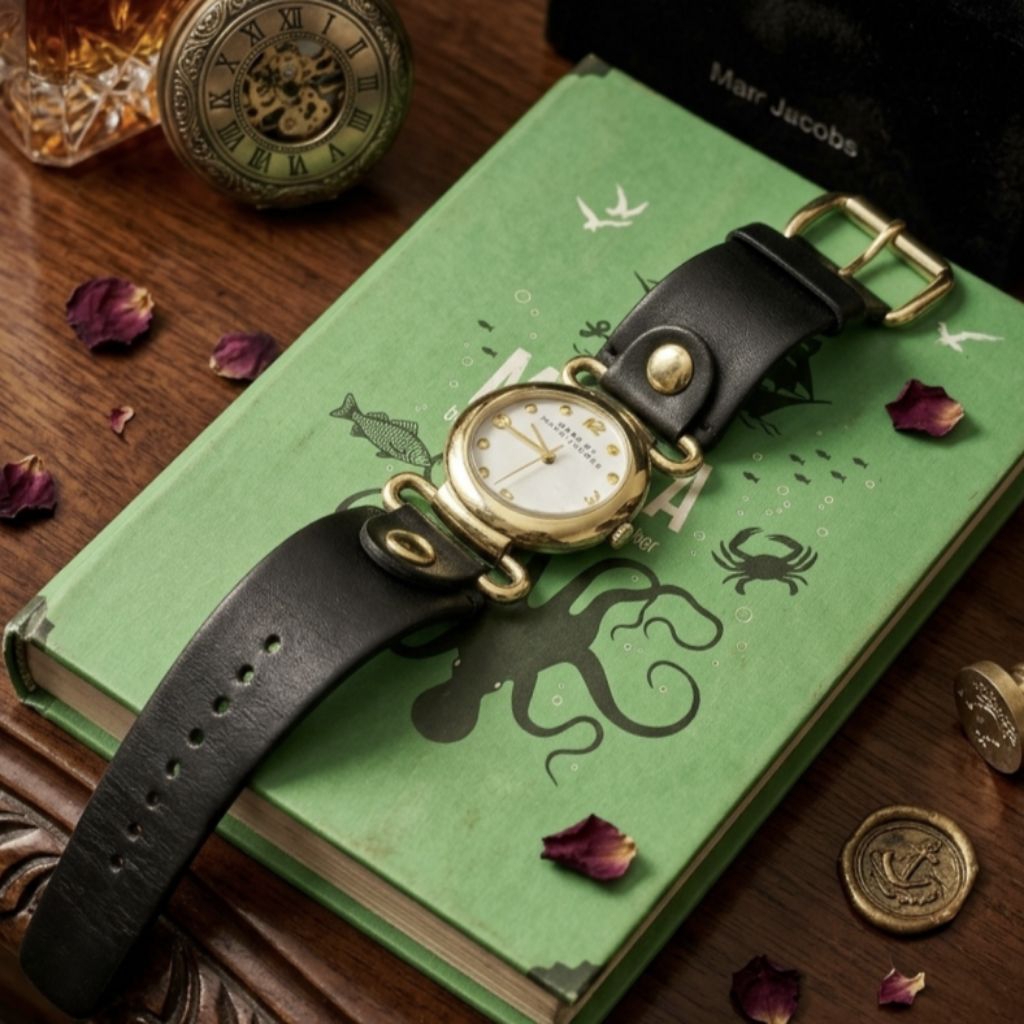 MJ02_Ladies watch Mark by Mark jacob Molly