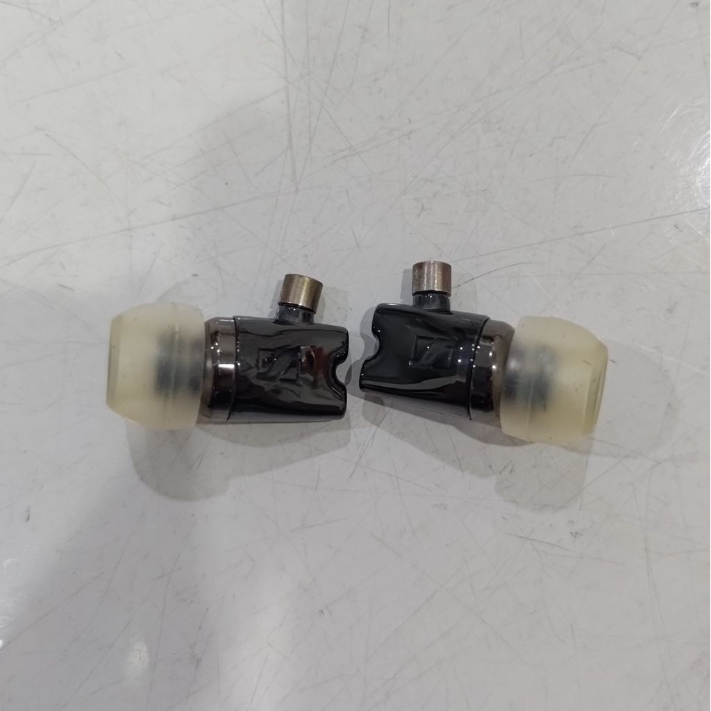 Custom Earphone Sennheiser IE800 (Bukan ORI)
