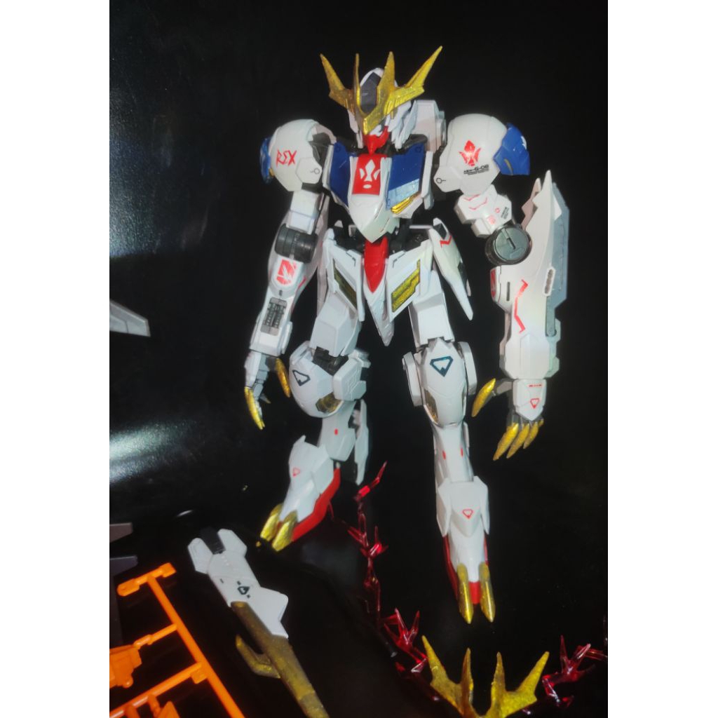 max model (ko) FM 1/100 barbatos lupus rex white version