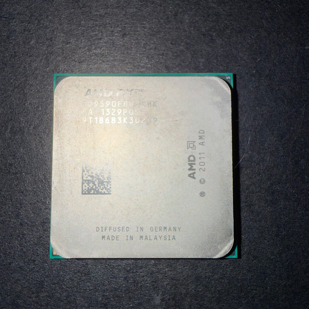 Processor AMD FX 9590 8core 8thread socket AMD AM3+ Processor AMD FX-9590 8 core 8 thread Socket AM3