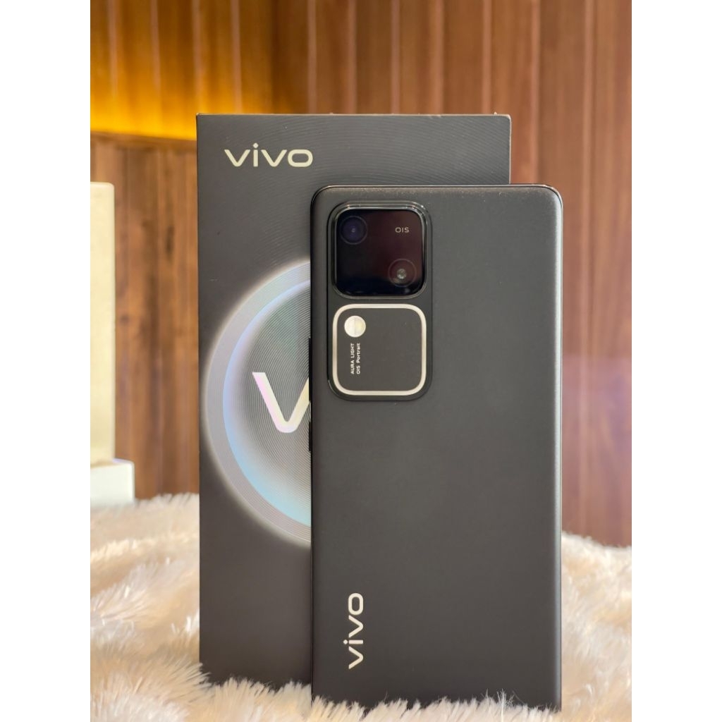Vivo V30 8/256 Second LikeNew