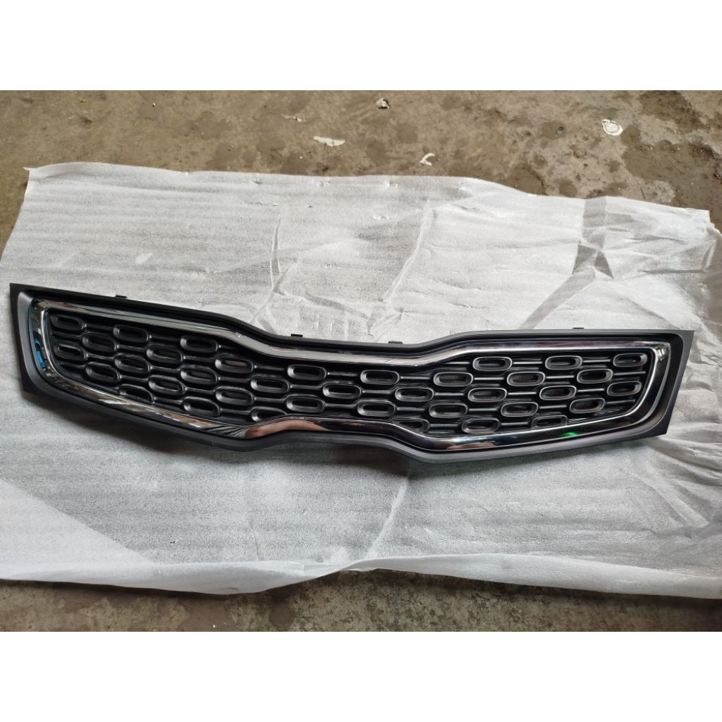 GRILL/RAMBANG KIA RIO ORIGINAL